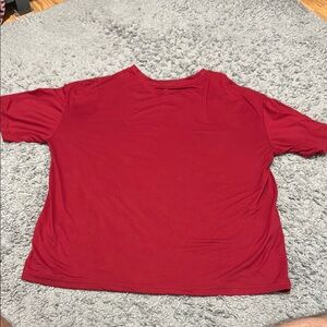 SHEIN Deep Red Short Sleeve Top